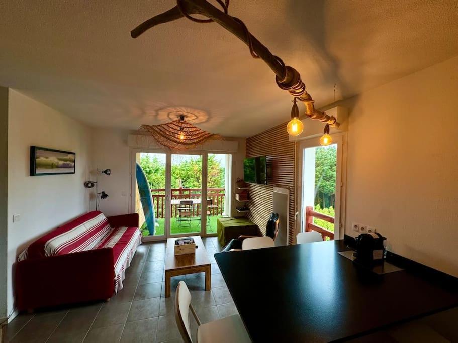 סן-ז'אן-דה-לוז Grand Appartement - Piscine - Plage- Terrasse מראה חיצוני תמונה