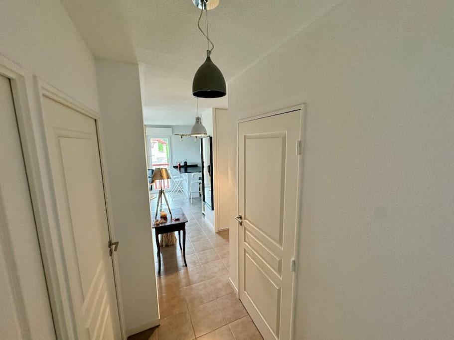 סן-ז'אן-דה-לוז Grand Appartement - Piscine - Plage- Terrasse מראה חיצוני תמונה